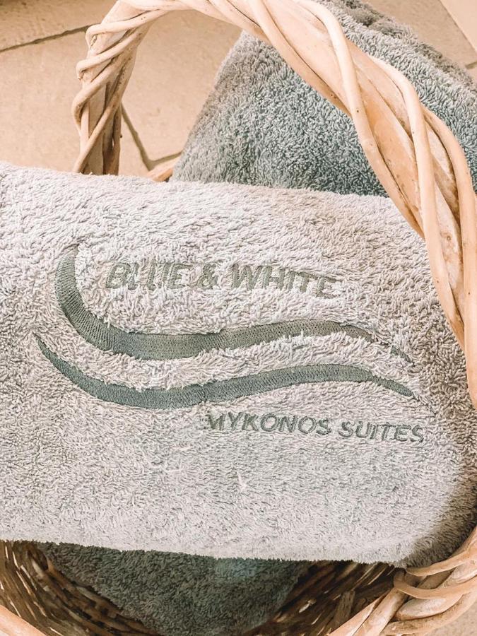 Blue, White And Grey Suites オルノス エクステリア 写真